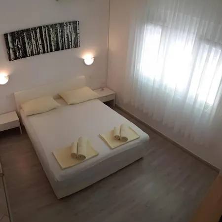 Jureta Apartment Okrug Gornji