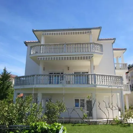 Apartment Jureta Okrug Gornji