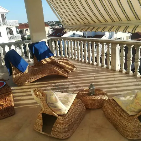 Apartment Jureta Okrug Gornji